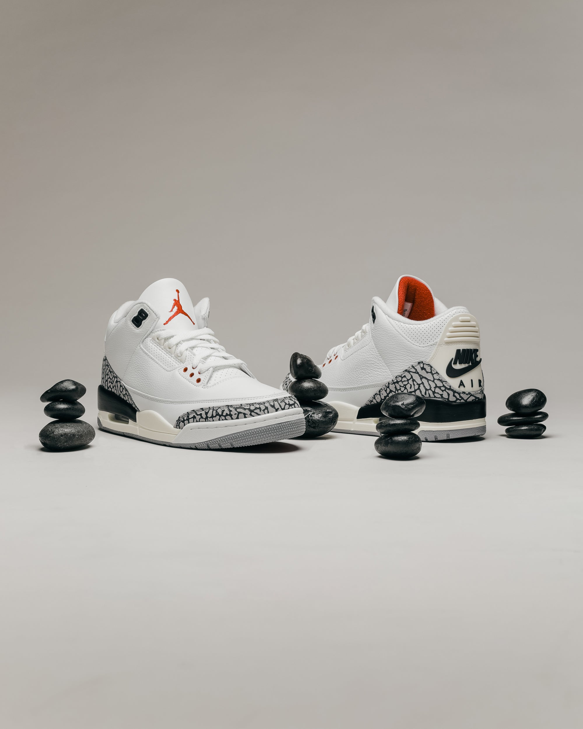 baden Hertogin Overeenkomstig met Air Jordan 3 Retro “White Cement Reimagined” – The Darkside Initiative