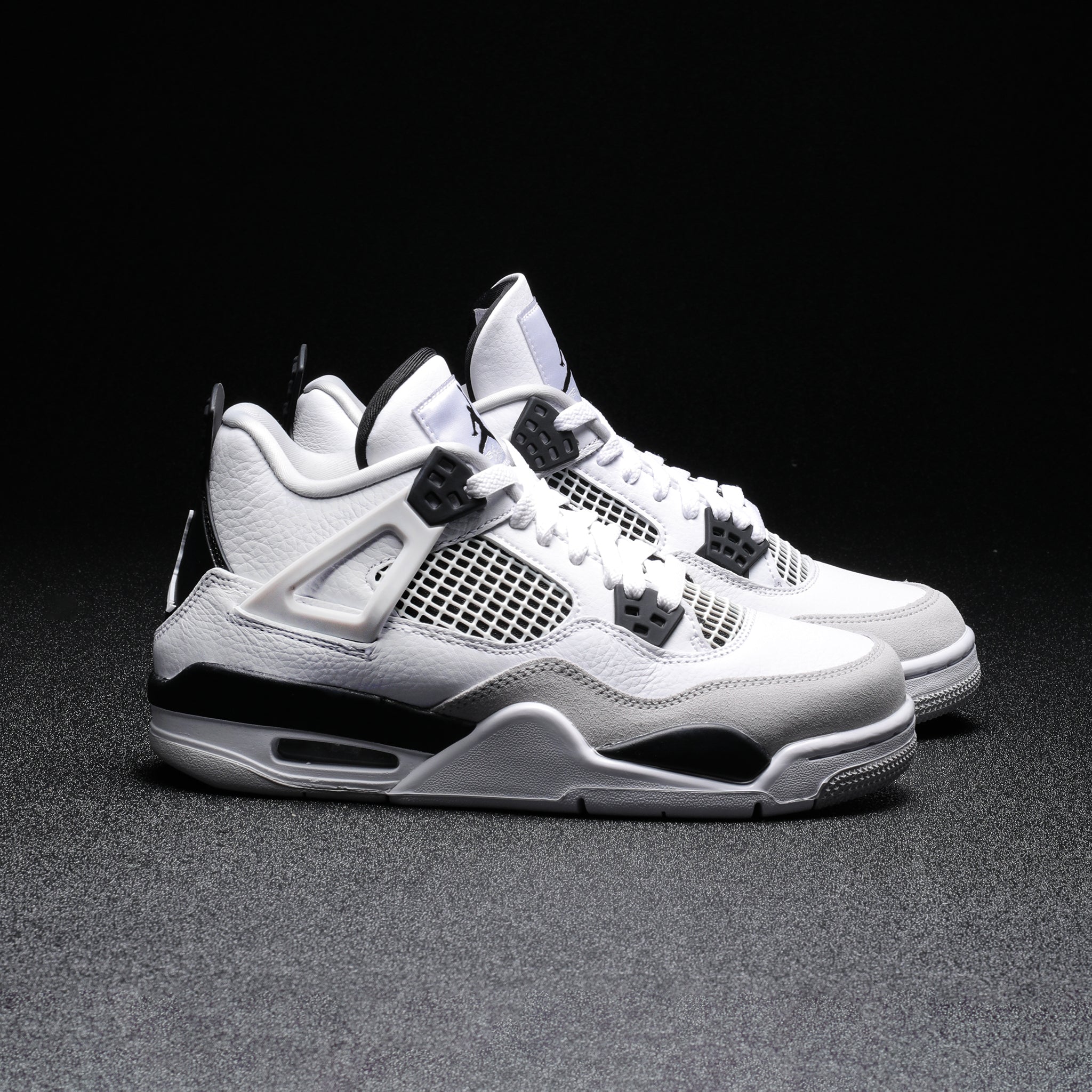 Nike Jordan Retro "White and Black" – The Darkside Initiative