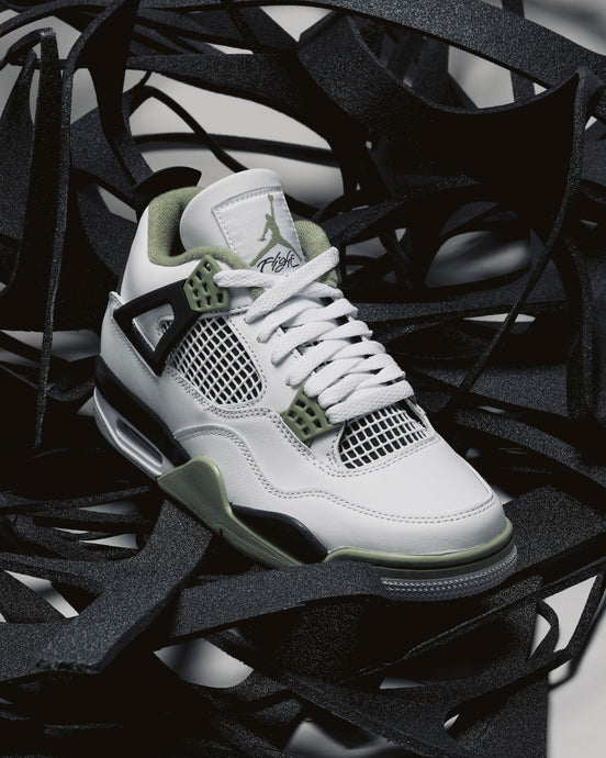 Women’s Air Jordan 4 Retro ‘Oil Green’