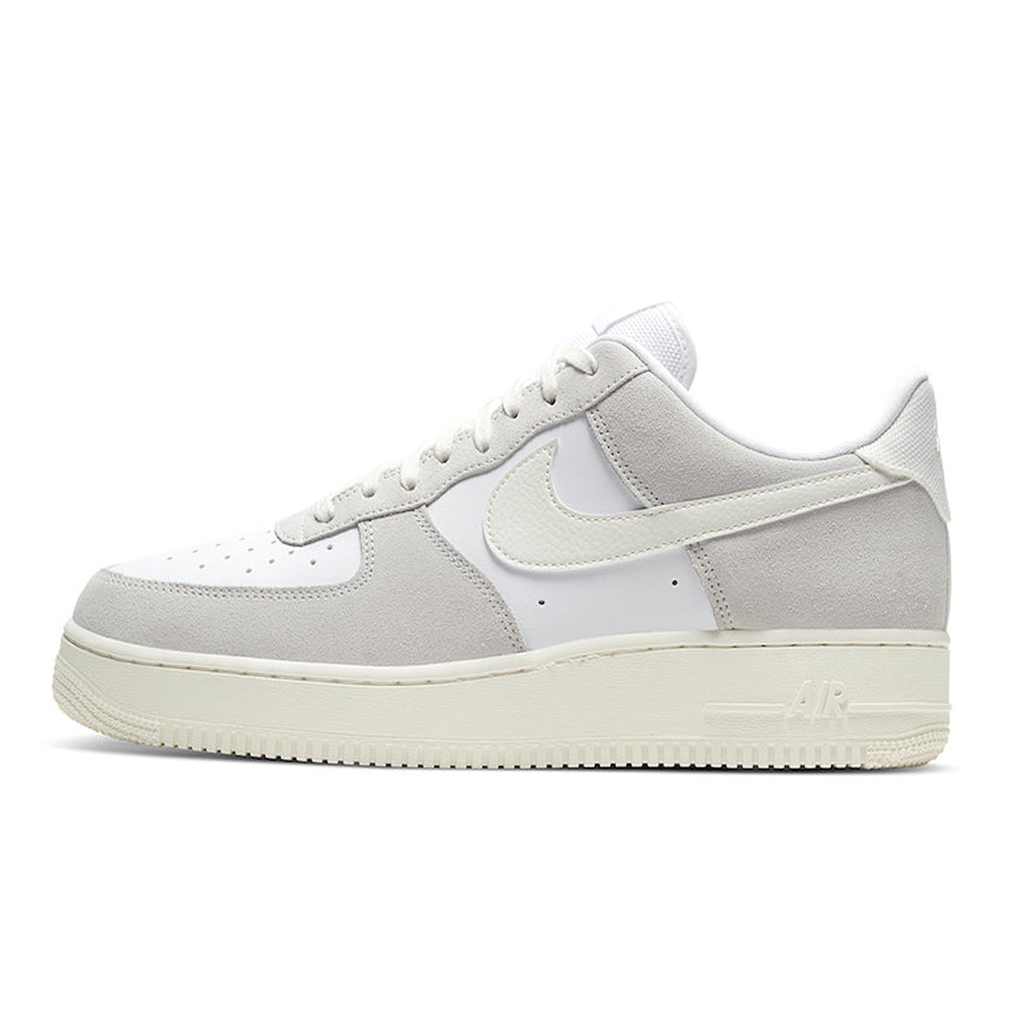 Nike Air Force 1 LV8 Sail