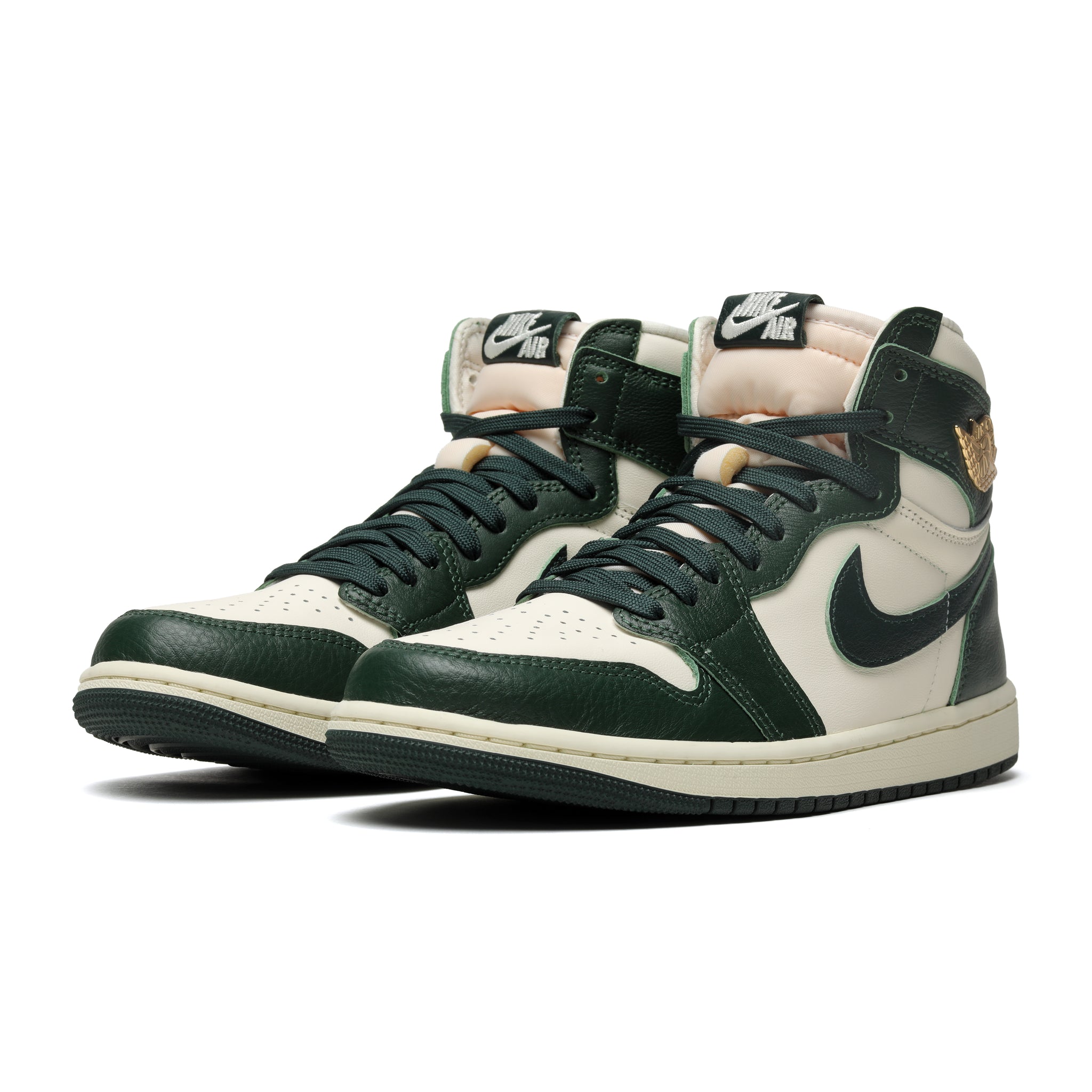 新品、Nike Air Jordan 1 High OG Amazon.com | Air Jordan 1 Retro High OG | Fashion Sneakers