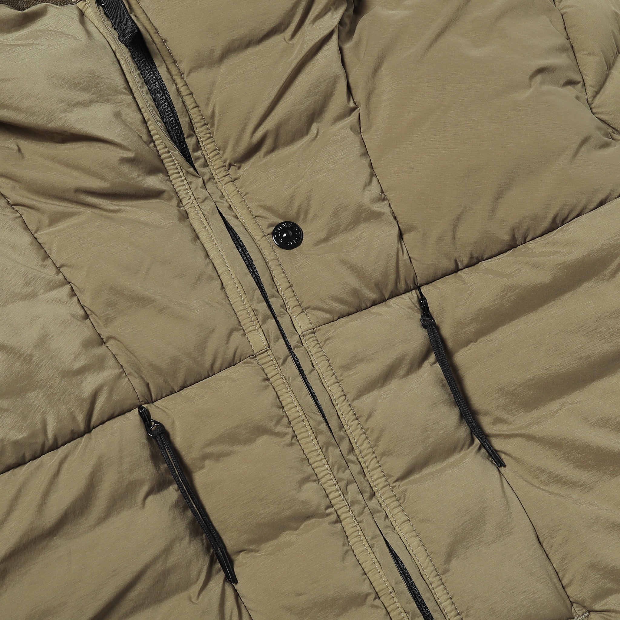 L1S154100107S0183-V005G Stone Island Seamless Tunnel Nylon Down-TC